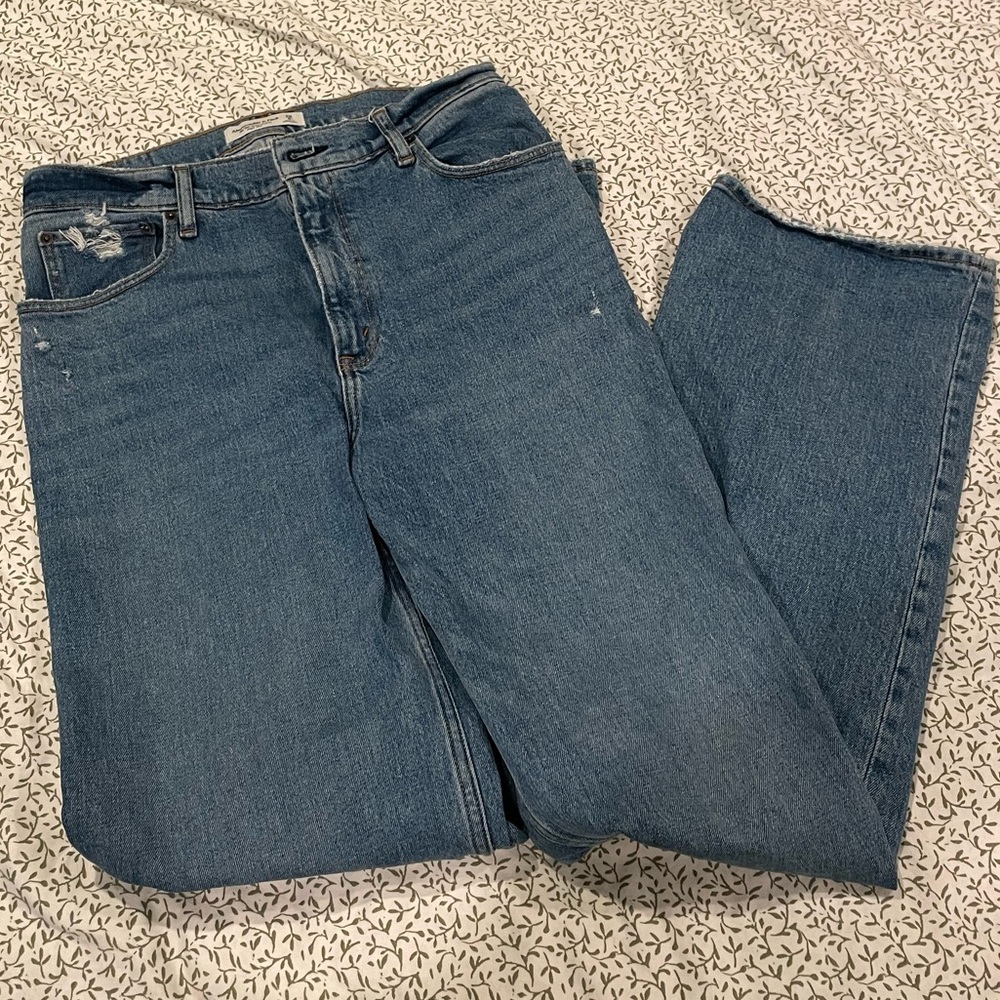 Abercrombie & Fitch 90s Relaxed Jean High Rise size 8 Long